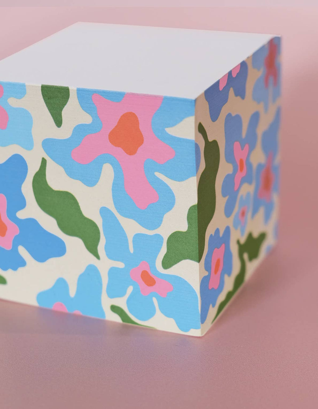 Sticky Note Cube | Trippy Daisies