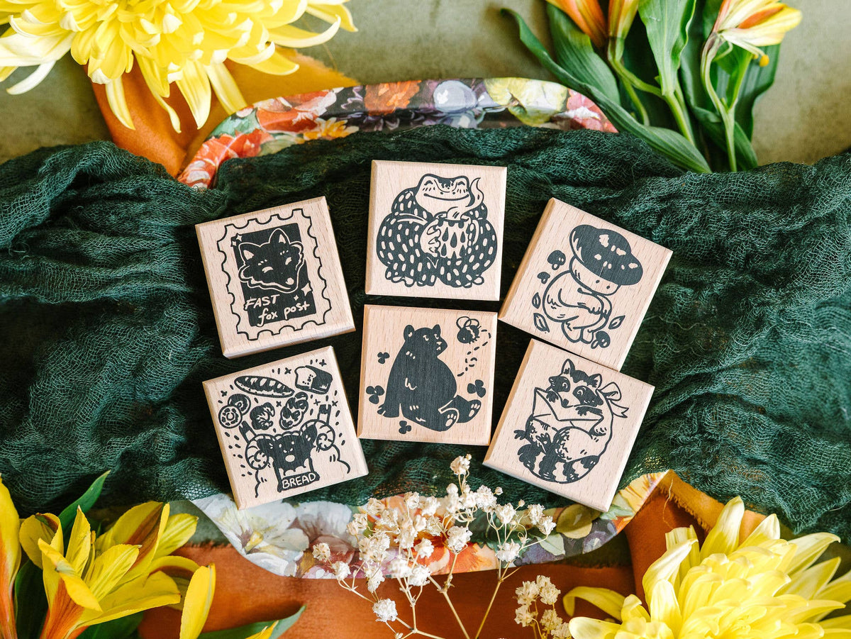 Sweet Honey Bear Rubber Stamp